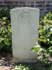 Couin New British Cemetery - MacKay, Fredrick