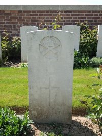 Couin New British Cemetery - Nobbs, V