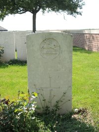 Couin New British Cemetery - Noonan, J P