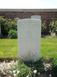 Couin New British Cemetery - Parnell, Horace John