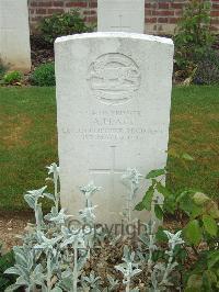 Couin New British Cemetery - Pratt, A