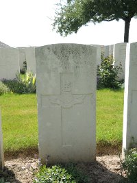 Couin New British Cemetery - Roberts, C