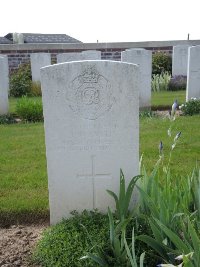 Couin New British Cemetery - Smith, John William