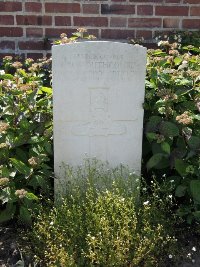 Couin New British Cemetery - Southcombe, Ernest Charles