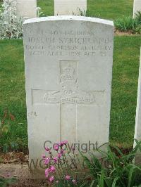 Couin New British Cemetery - Strickland, Joseph