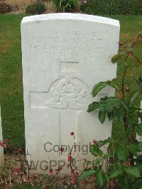 Couin New British Cemetery - Swale, James