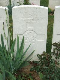 Couin New British Cemetery - Wood, H