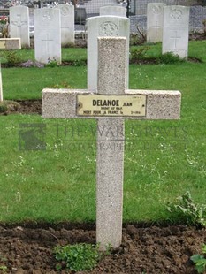 GLAGEON COMMUNAL CEMETERY - DELANOE, JEAN MARIE