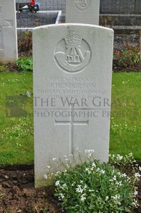 GLAGEON COMMUNAL CEMETERY - HENDERSON, J