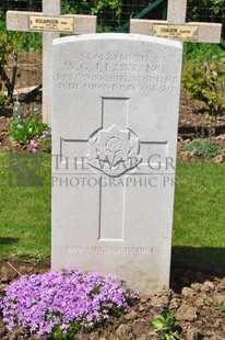 GLAGEON COMMUNAL CEMETERY - LAWRANCE, WILLIAM GEORGE JEFFERIES