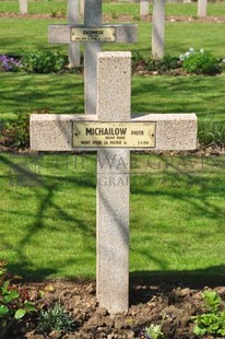 GLAGEON COMMUNAL CEMETERY - MICHAILOW, PIOTR