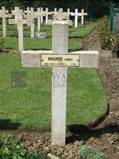 GLAGEON COMMUNAL CEMETERY - WAGNER, GILBERT