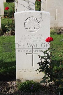 BERKS CEMETERY EXTENSION - AUCKETT, HENRY EDWARD