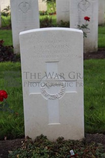 BERKS CEMETERY EXTENSION - BEACHEN, FREDERICK JAMES