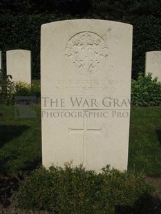 BERKS CEMETERY EXTENSION - BERESFORD, ARTHUR