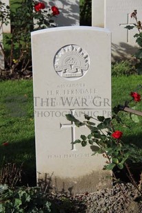 BERKS CEMETERY EXTENSION - FERNDALE, HERBERT RENNIE