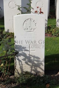 BERKS CEMETERY EXTENSION - HOLE, HERBERT