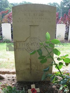 BERKS CEMETERY EXTENSION - KERR, WILLIAM EDWARD