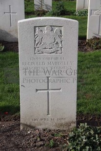 BERKS CEMETERY EXTENSION - MAUDSLEY, REGINALD