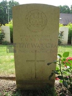 BERKS CEMETERY EXTENSION - MEADOWS, THOMAS MILES