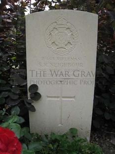 BERKS CEMETERY EXTENSION - NEIGHBOUR, S R