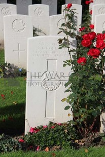 BERKS CEMETERY EXTENSION - ROBINSON, ARTHUR GORDON