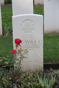 BERKS CEMETERY EXTENSION - ROGERS, JOHN RAYMOND