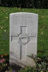 BERKS CEMETERY EXTENSION - SMALL, LIONEL RICHARD