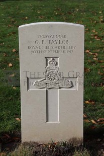 BERKS CEMETERY EXTENSION - TAYLOR, GEORGE PRIESTMAN