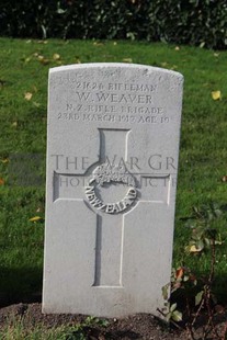 BERKS CEMETERY EXTENSION - WEAVER, WILLIE