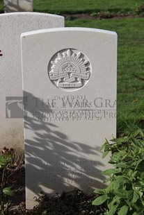 BERKS CEMETERY EXTENSION - YATES, WILLIAM JAMES