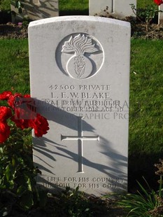 DADIZEELE NEW BRITISH CEMETERY - BLAKE, LEOPOLD ERNEST WILLIAM