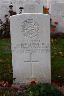 DADIZEELE NEW BRITISH CEMETERY - EARWAKER, JOHN BENNISON