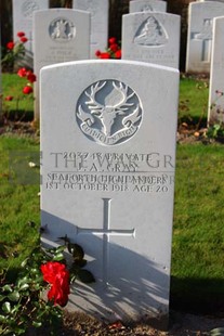 DADIZEELE NEW BRITISH CEMETERY - GRAY, J A