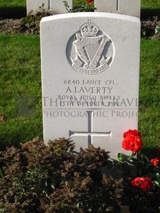 DADIZEELE NEW BRITISH CEMETERY - LAVERTY, A