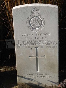 DADIZEELE NEW BRITISH CEMETERY - MILES, FREDERICK ISAIAH