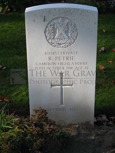 DADIZEELE NEW BRITISH CEMETERY - PETRIE, R