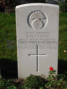 DADIZEELE NEW BRITISH CEMETERY - PETTICAN, R