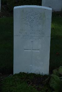 Croisilles British Cemetery - Borland, W A