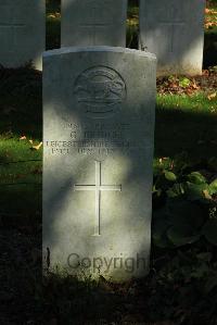 Croisilles British Cemetery - Bridges, G