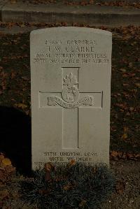 Croisilles British Cemetery - Clarke, T W