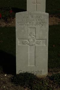 Croisilles British Cemetery - Coffey, L F