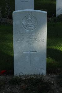 Croisilles British Cemetery - Curry, Harold