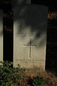 Croisilles British Cemetery - Dix, S H