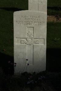 Croisilles British Cemetery - Doherty, T