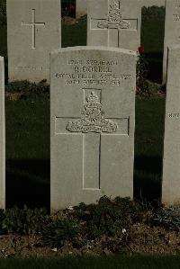 Croisilles British Cemetery - Dorrel, R