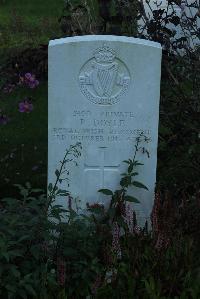 Croisilles British Cemetery - Doyle, P