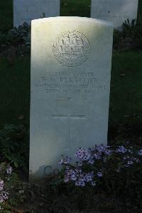 Croisilles British Cemetery - Fletcher, F N