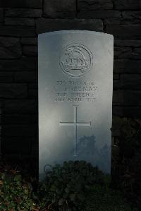 Croisilles British Cemetery - Foreman, C