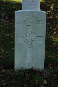 Croisilles British Cemetery - Fowler, Valentine